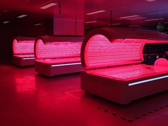 Le invitamos a visitar la fábrica de camas de terapia de luz roja magiquehuaer