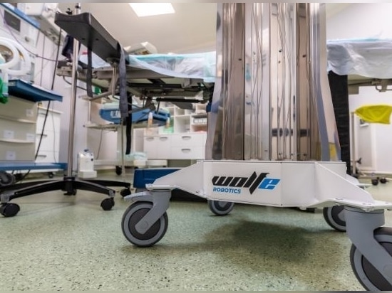 Robots de desinfección por luz UV-C: Combatir eficazmente la Candida Auris
