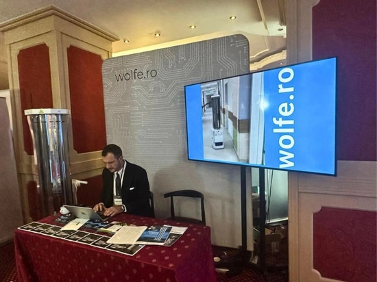 Wolf-e Robotics presenta en APCI 2025 robots y plataformas digitales para hospitales más seguros