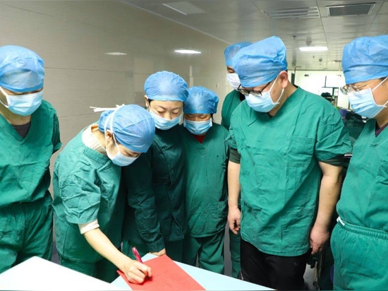 Un hospital público de clase II ha incorporado un equipo de rayos X móvil con arco en C de alta potencia de Mednova